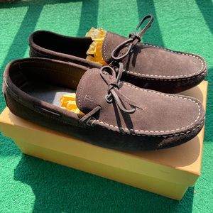 TOD’S Men’s Gommino Driving Shoes Loafer Tod’s Size 7.5 / US 8.5 Dk brown suede